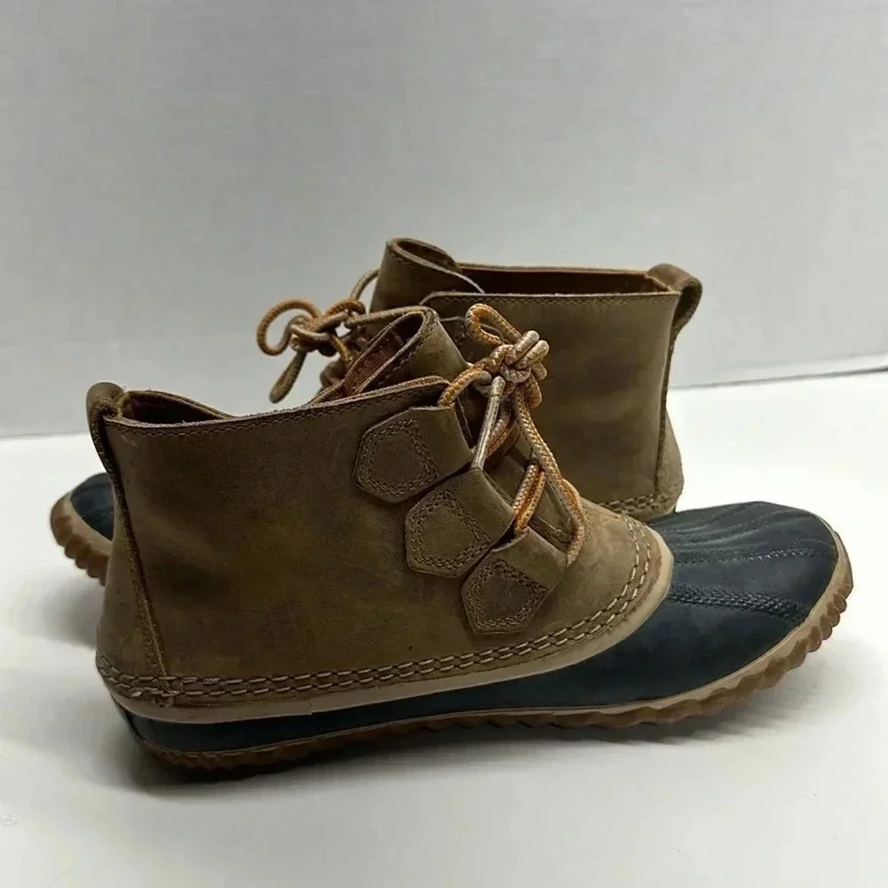 Sorel Out N about Leather Snow Boot Waterproof Lace Up Brown Black Women’s 7